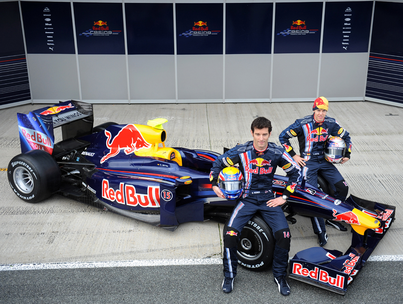 Illustration for article titled Red Bull Racing 2009 RB5 F1 Car Debuts At Circuito De Jerez, Gets Wings